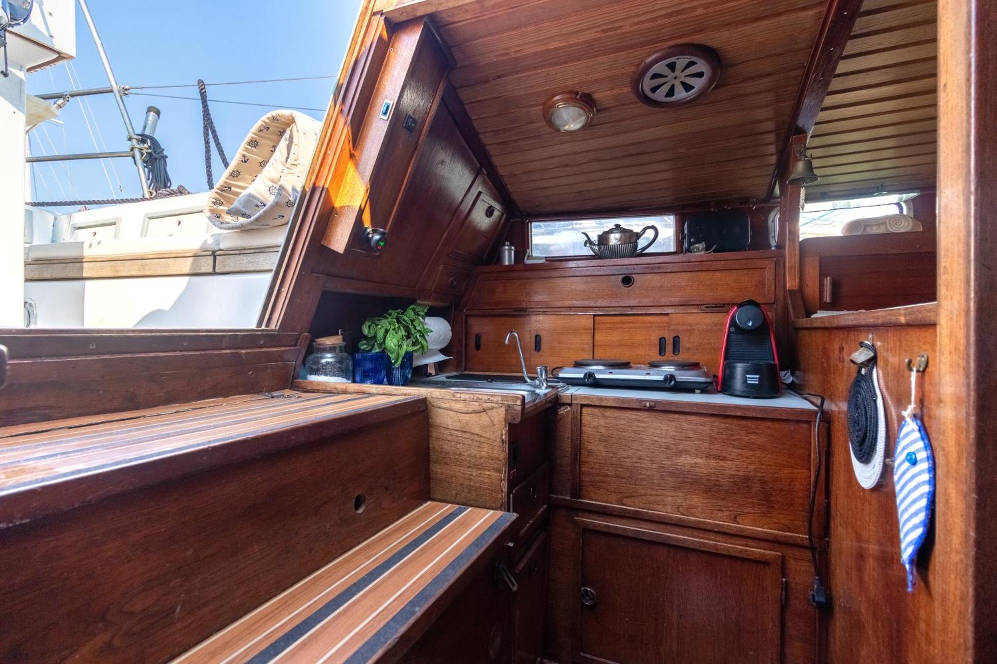 Hotel en barco Quo Vadis Yacht